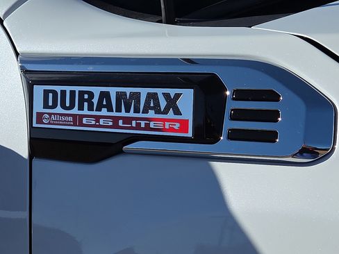 New 2026 GMC Sierra 2500 Denali w/ Denali Reserve Package image 6