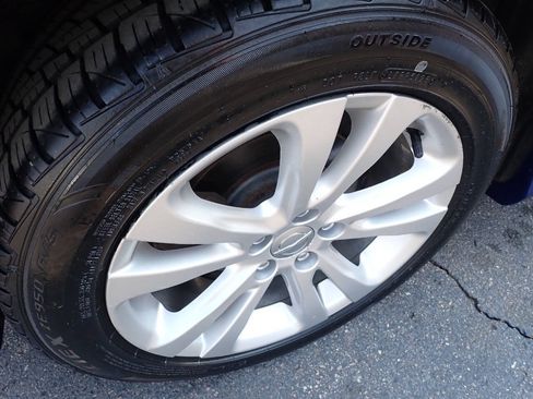 Used 2015 Chrysler 200 Limited w/ Convenience Group FWD image 7