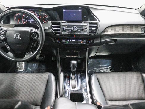 Used 2016 Honda Accord Sport image 12
