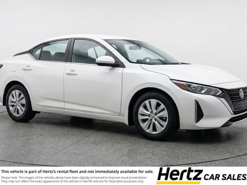 Used 2025 Nissan Sentra S FWD image 1