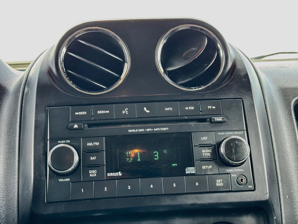 Used 2015 Jeep Patriot Sport w/ Power Value Group FWD image 14