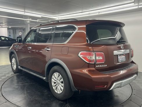 Used 2017 Nissan Armada SV image 4
