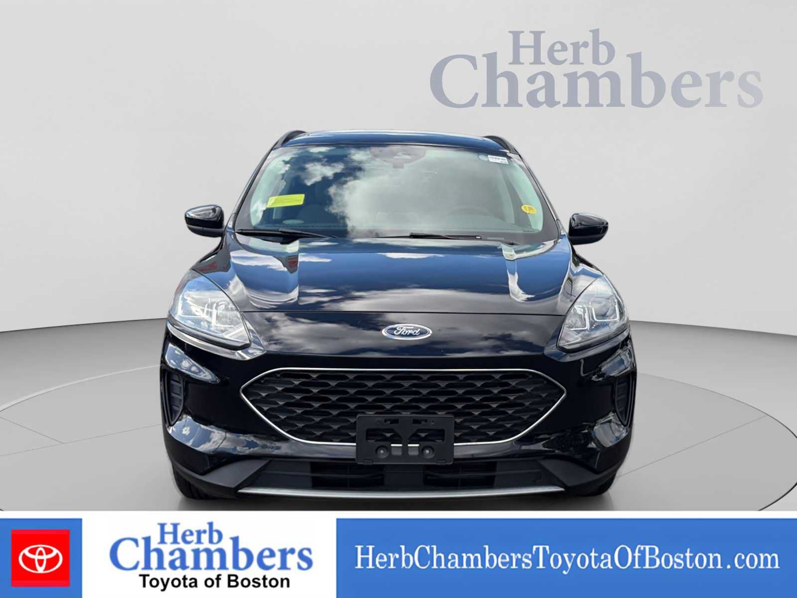 Used 2021 Ford Escape SE w/ Convenience Package AWD/4WD image 1