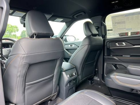 New 2026 Ford Explorer Tremor w/ Tremor Convenience Package AWD/4WD image 39