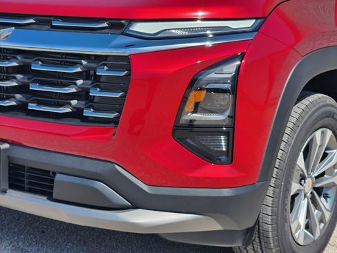 New 2027 Chevrolet Equinox LT FWD image 6