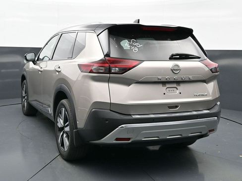 Used 2023 Nissan Rogue Platinum w/ Platinum Premium Package FWD image 5