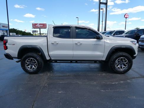 Certified 2026 Chevrolet Colorado ZR2 w/ Technology Package AWD/4WD image 4
