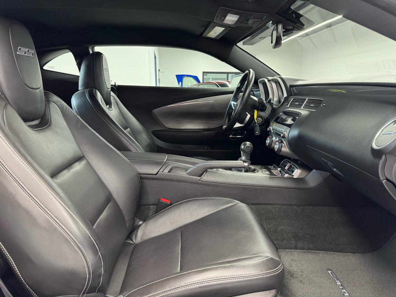 Used 2010 Chevrolet Camaro SS w/ RS Package RWD image 49