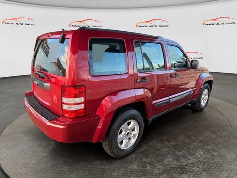 Used 2012 Jeep Liberty Sport w/ Driver Convenience Group AWD/4WD image 10