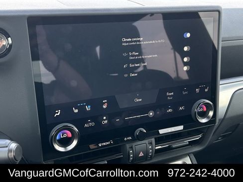 Used 2025 Lexus GX 550 w/ Accessory Package (2T) image 20