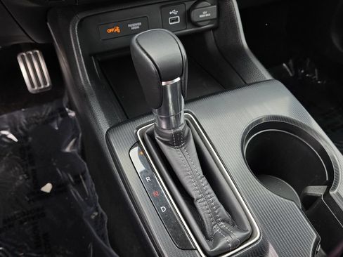 Certified 2024 Honda Civic Sport image 22