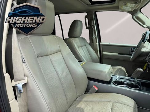 Used 2014 Ford Expedition Limited w/ Equipment Group 301A AWD/4WD image 24