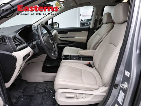 Used 2025 Honda Odyssey EX-L image 13