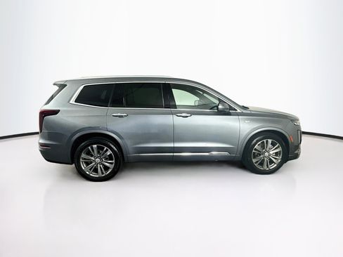 Used 2022 Cadillac XT6 Premium Luxury FWD image 10