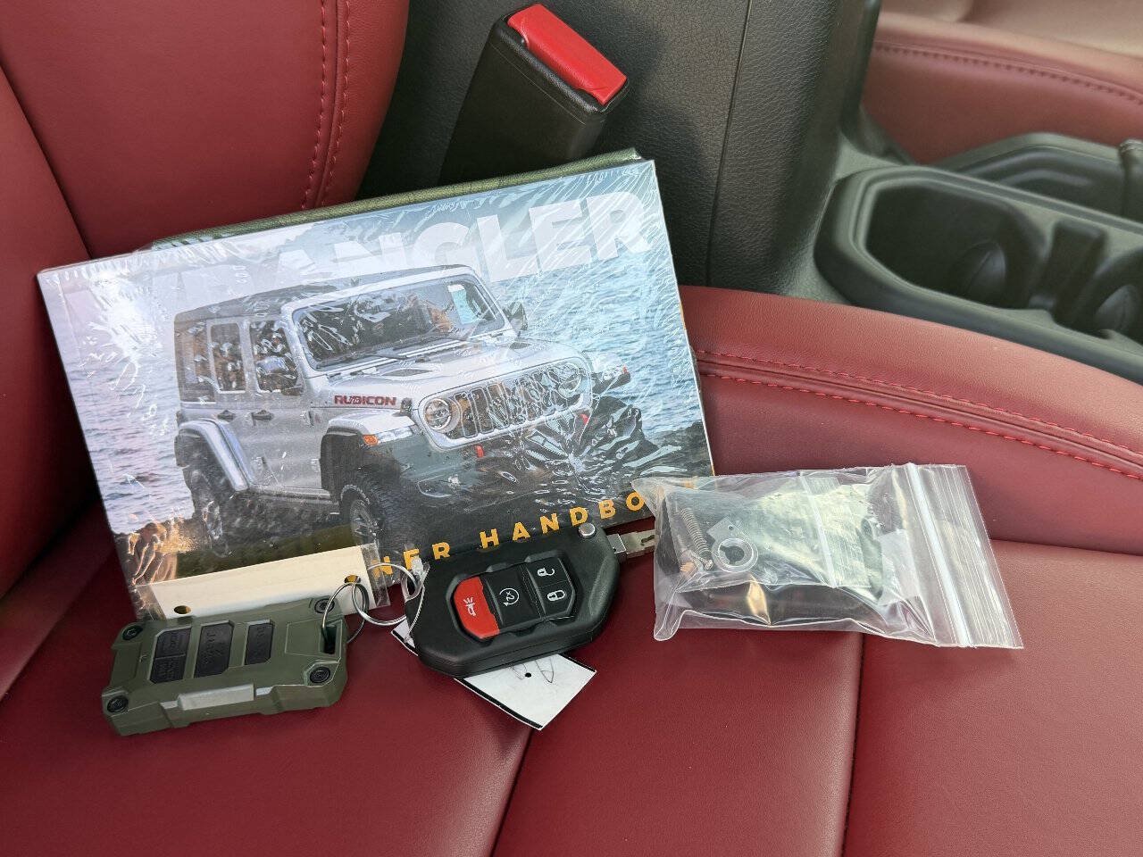 Used 2024 Jeep Wrangler Unlimited Rubicon 392 AWD/4WD image 23