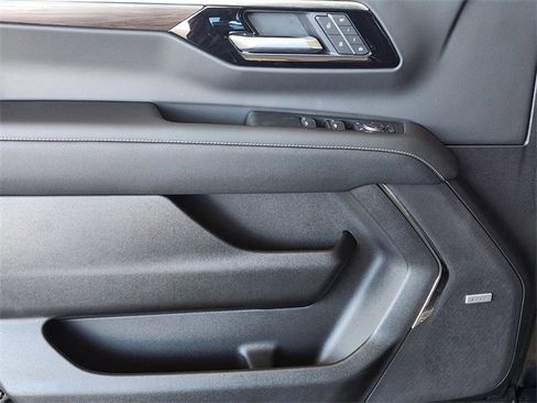 New 2026 Chevrolet Tahoe Premier w/ Sun And Tow Package image 21