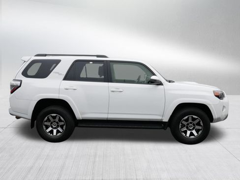 Certified 2024 Toyota 4Runner TRD Off-Road AWD/4WD image 8