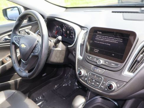 Used 2024 Chevrolet Malibu LT image 9