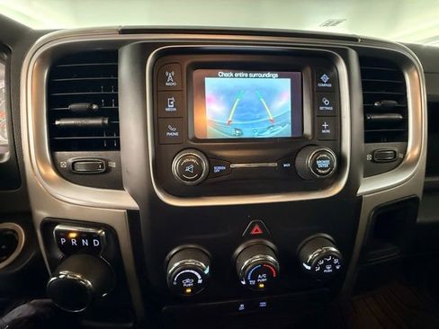 Used 2018 RAM 1500 Classic SLT RWD image 24
