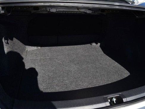 Used 2025 Toyota Corolla LE image 20