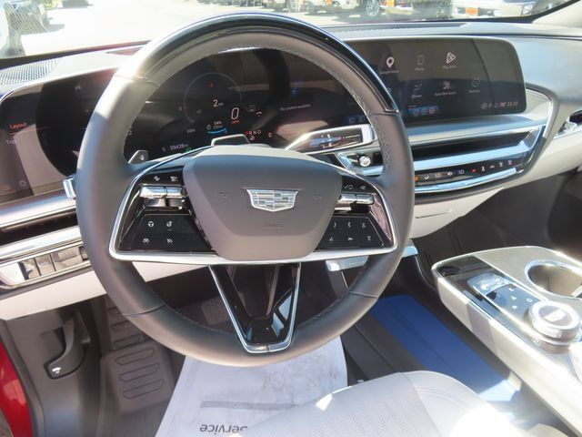 Used 2024 Cadillac Lyriq Sport w/ LPO, Floor Liner Package AWD/4WD image 16