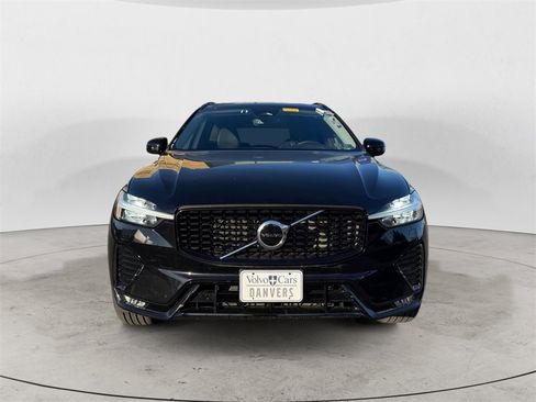Certified 2025 Volvo XC60 B5 Core image 35