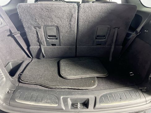 Used 2022 Dodge Durango GT image 24