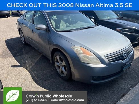 Used 2008 Nissan Altima 3.5 SE w/ Sport Pkg FWD image 1