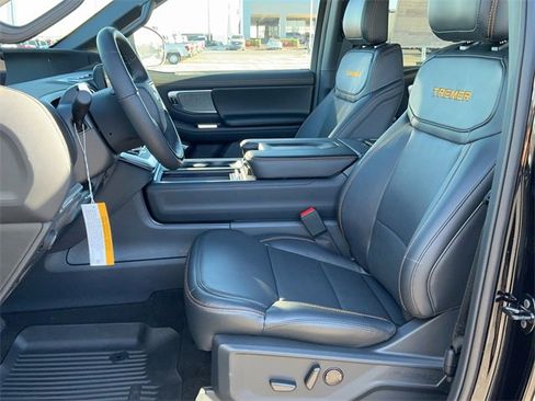 New 2025 Ford Expedition Tremor image 13