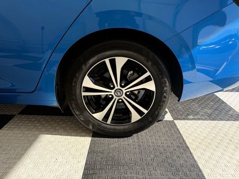 Used 2023 Nissan Sentra SV FWD image 11