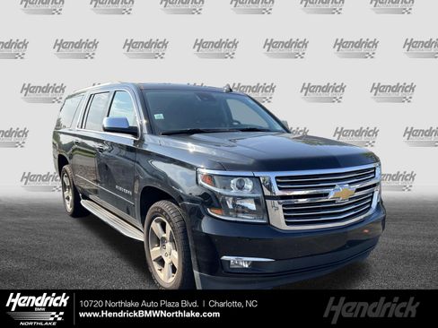 Used 2020 Chevrolet Suburban Premier AWD/4WD image 1
