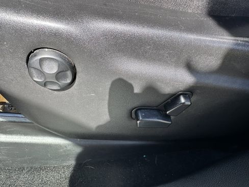 Used 2014 Jeep Grand Cherokee Laredo image 8