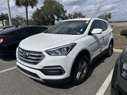 Used 2018 Hyundai Santa Fe Sport image 4