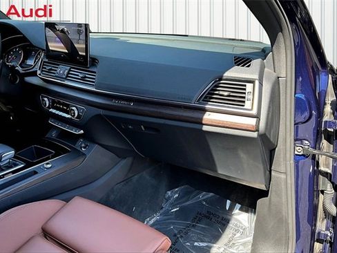 Used 2024 Audi Q5 2.0T Premium image 26