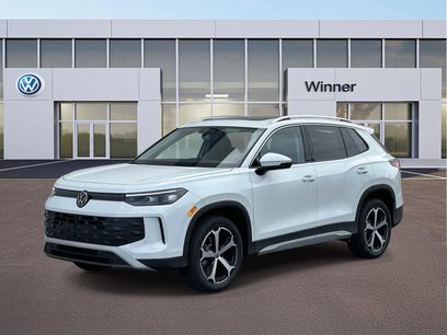 New 2025 Volkswagen Tiguan SE