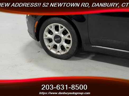Used 2017 FIAT 500 Lounge FWD image 9