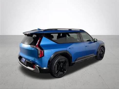 Used 2024 Kia EV9 GT-Line AWD/4WD image 6