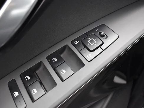 Used 2023 Kia Niro Wind w/ Wind Preserve Package image 21