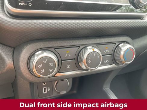 New 2025 Nissan Kicks Play S image 31