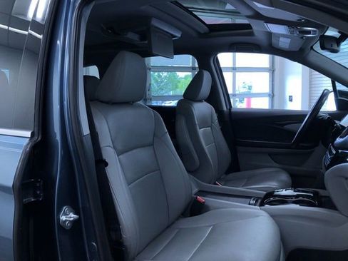 Used 2019 Honda Pilot Elite image 23