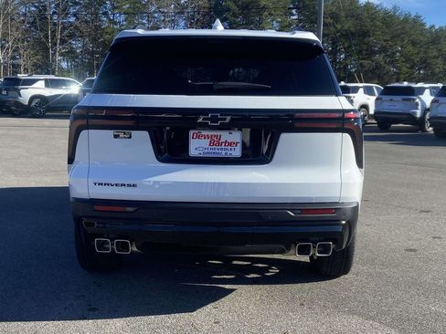 New 2026 Chevrolet Traverse LT w/ Midnight/Sport Edition image 3
