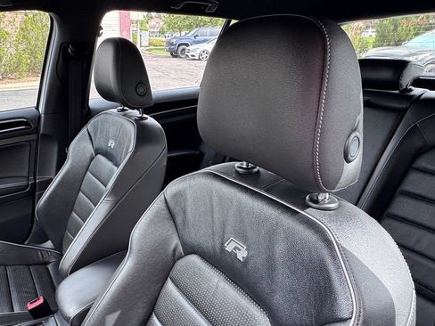 Used 2019 Volkswagen Golf R 4-Door AWD/4WD image 21
