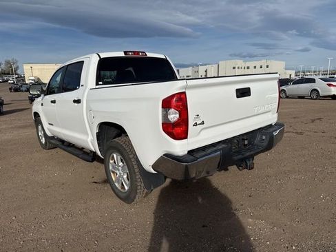 Used 2016 Toyota Tundra SR5 w/ SR5 Upgrade Package image 3