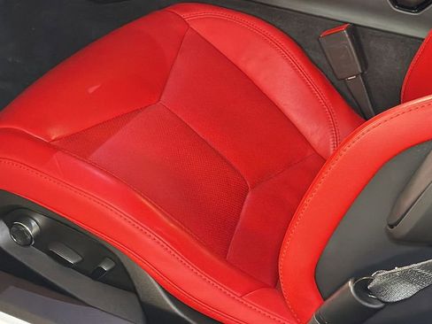 Used 2024 Chevrolet Corvette Stingray Preferred Cpe w/ Stealth Interior Trim Package image 18