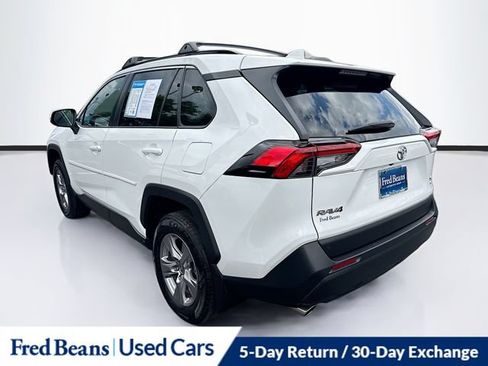 Used 2023 Toyota RAV4 XLE AWD/4WD image 6