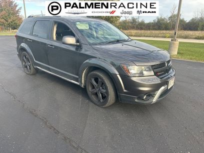 Used 2019 Dodge Journey Crossroad w/ Nav & Sun Group