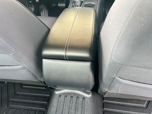 Used 2020 Nissan Altima 2.5 S FWD image 18
