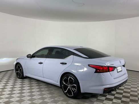 Used 2025 Nissan Altima 2.5 SR FWD image 7