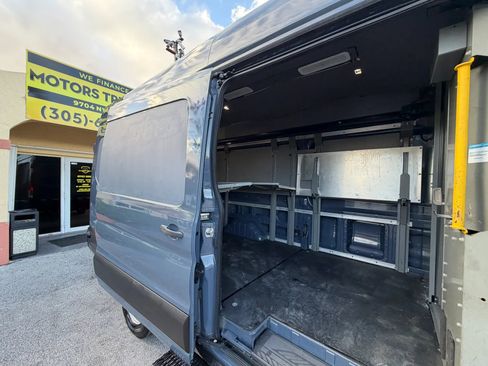Used 2020 Ford Transit 250 148 High Roof Extended RWD image 8