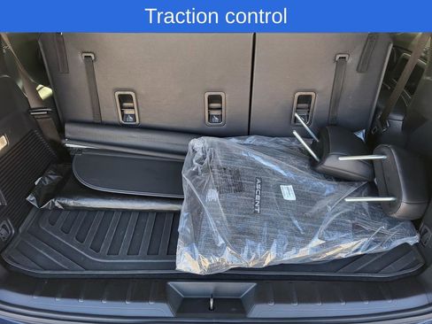 Certified 2025 Subaru Ascent Bronze Edition w/ Popular Package #2 image 13